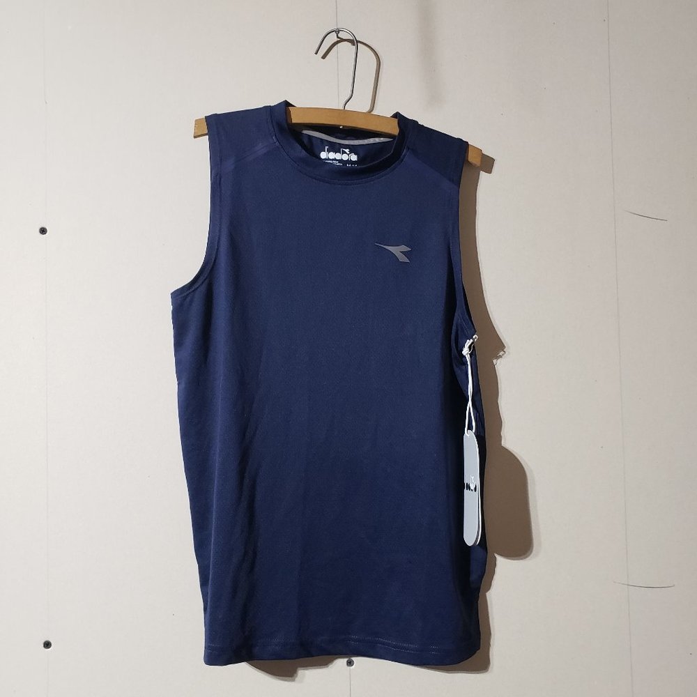 kids boys navy blue Diadora sleeveless tank top, size M athletic fabric wicking